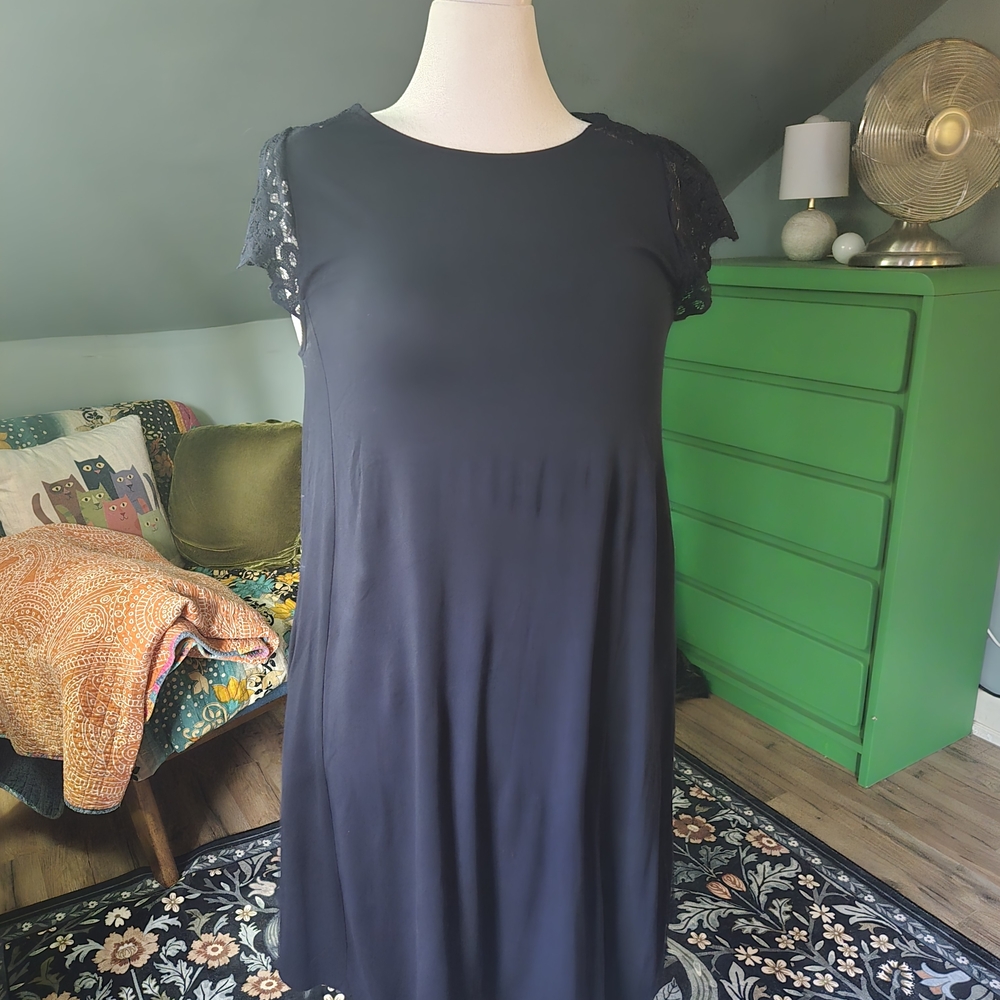 Black Lace Sleeve Women’s Dress -LOFT